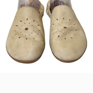 Merrell Barefoot Vibram Rucksack Laser Cut Tan Flats